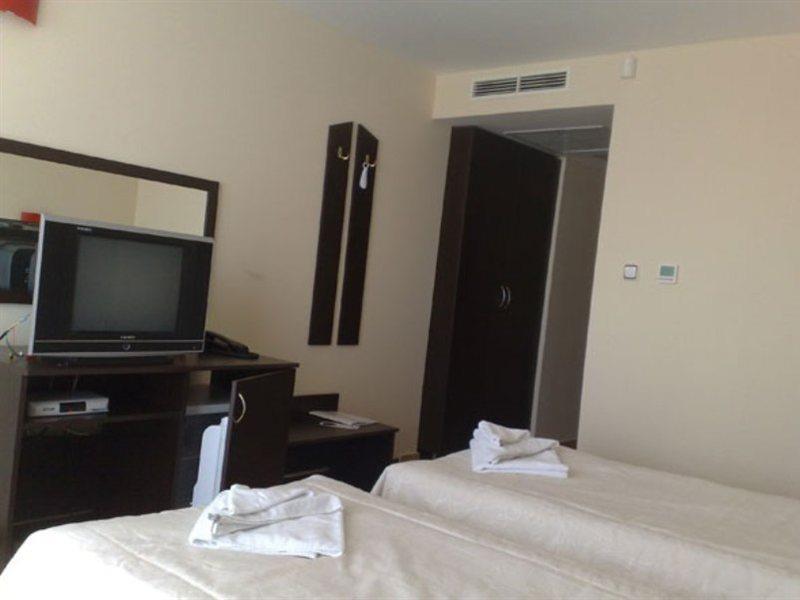 Tropics Hotel Sveti Vlas Ngoại thất bức ảnh