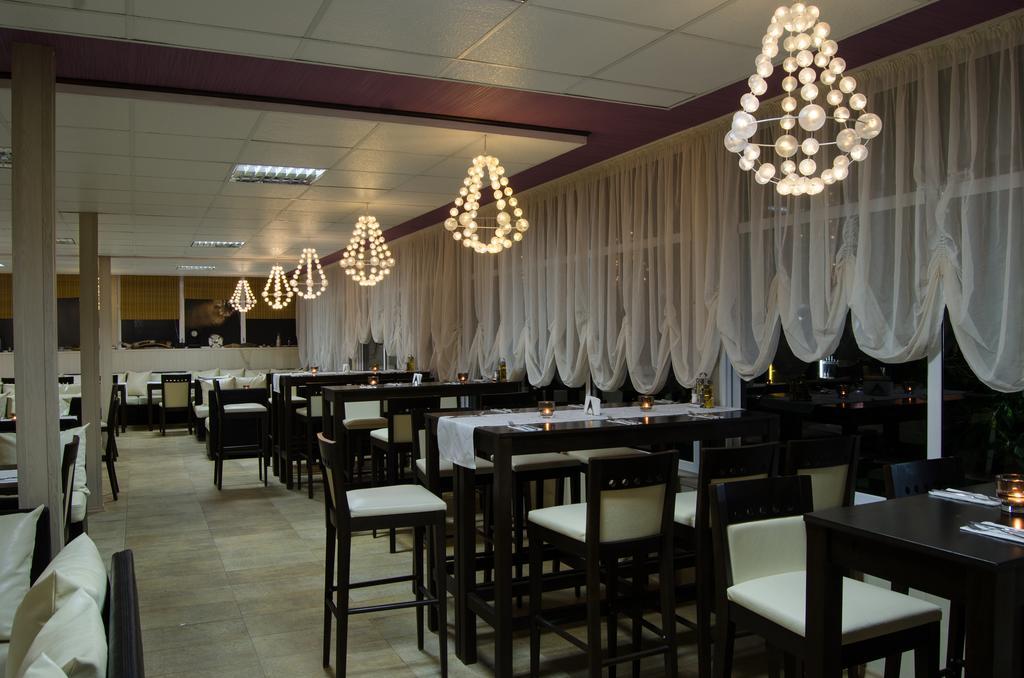 Tropics Hotel Sveti Vlas Ngoại thất bức ảnh