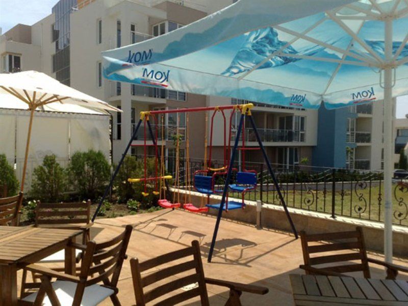 Tropics Hotel Sveti Vlas Ngoại thất bức ảnh