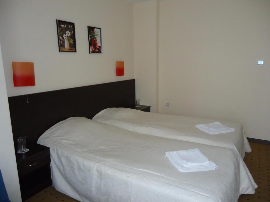 Tropics Hotel Sveti Vlas Phòng bức ảnh