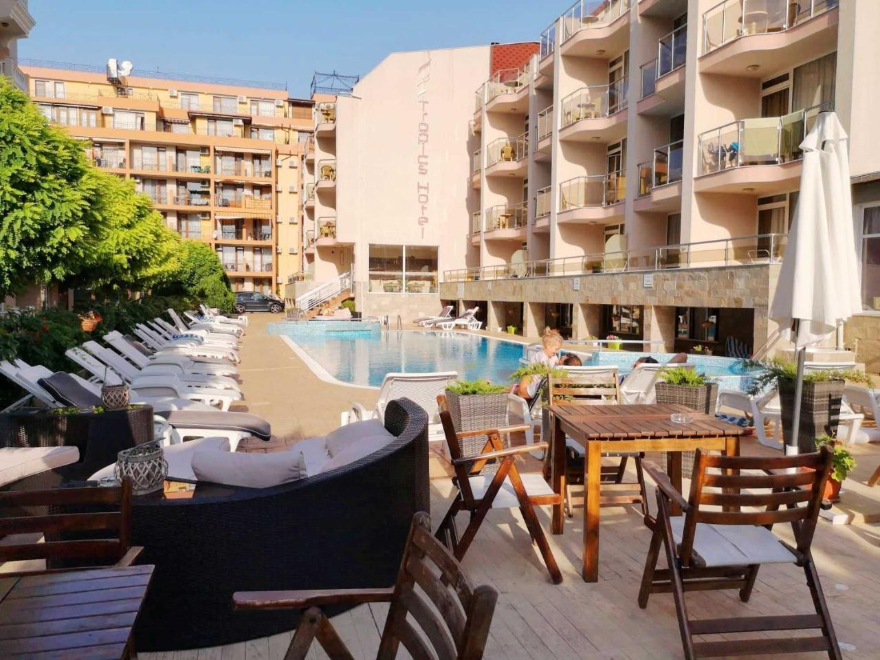 Tropics Hotel Sveti Vlas Ngoại thất bức ảnh