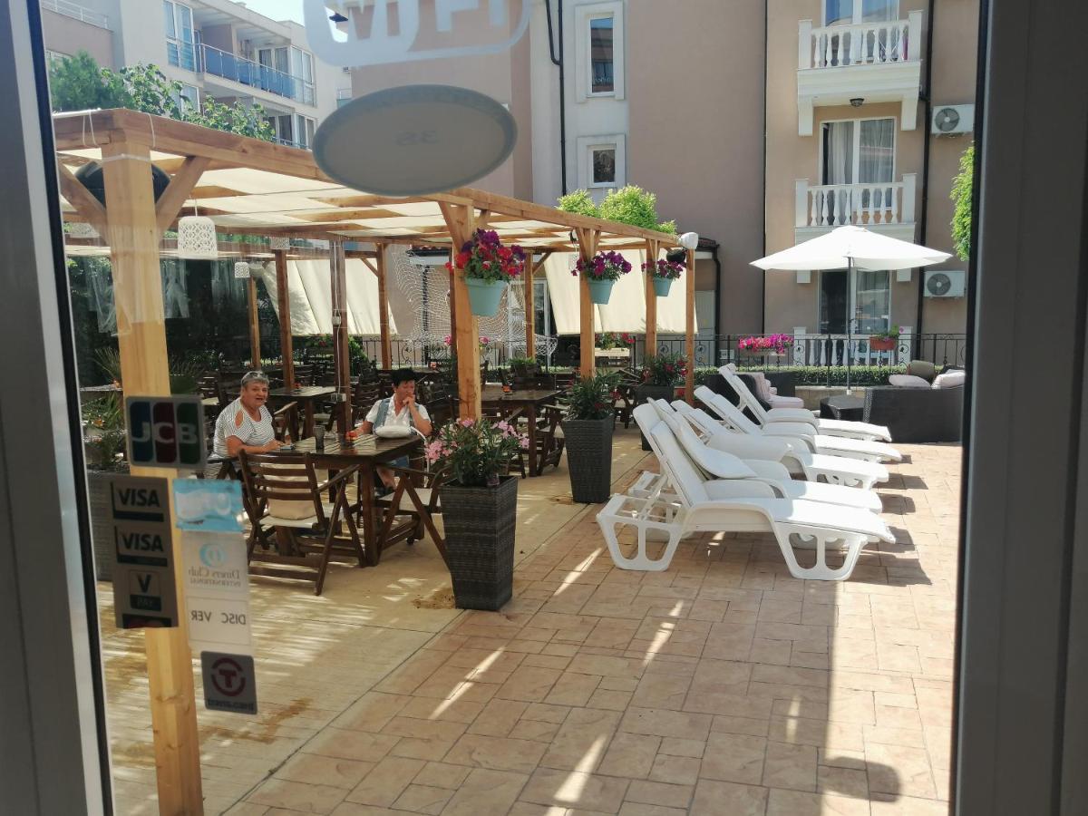 Tropics Hotel Sveti Vlas Ngoại thất bức ảnh