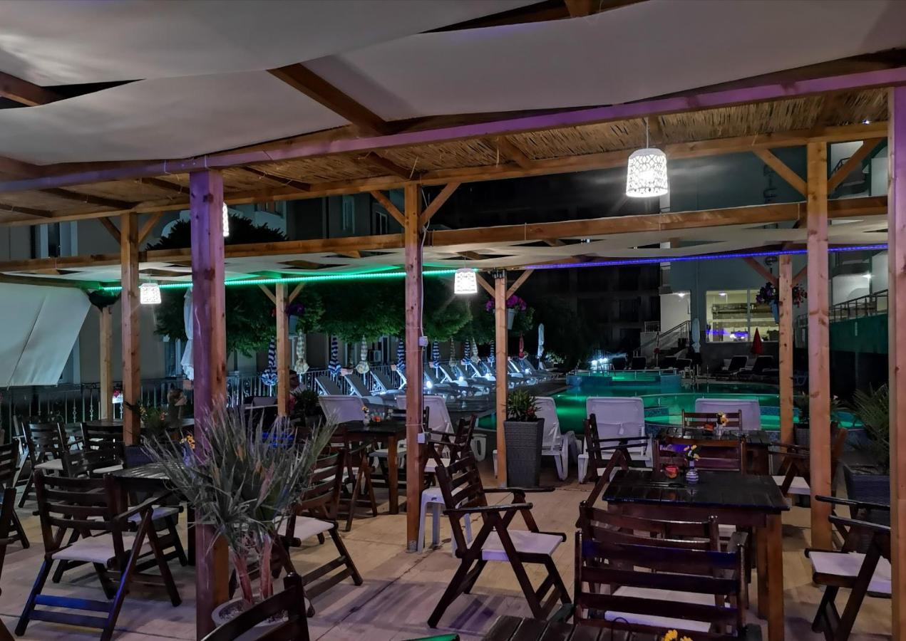 Tropics Hotel Sveti Vlas Ngoại thất bức ảnh